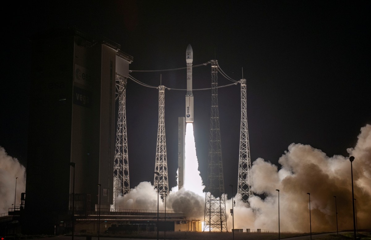 Vega VV23 launch